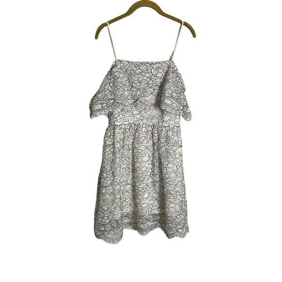 Francesca’s White Lace Dress Small - Picture 1 of 7